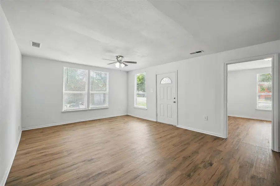 210 N 5th Avenue, Denison, TX 75021 - Image #3