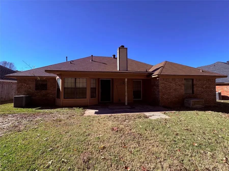 3816 Shadow Bend Drive, Haughton, LA 71037 - Image #2