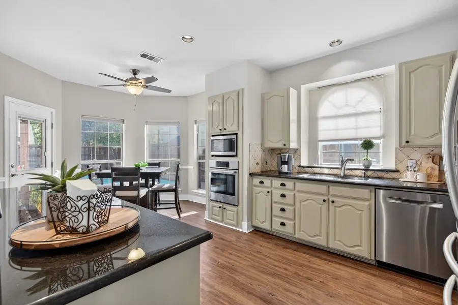 1137 Christopher Lane, Lewisville, TX 75077 - Image #3