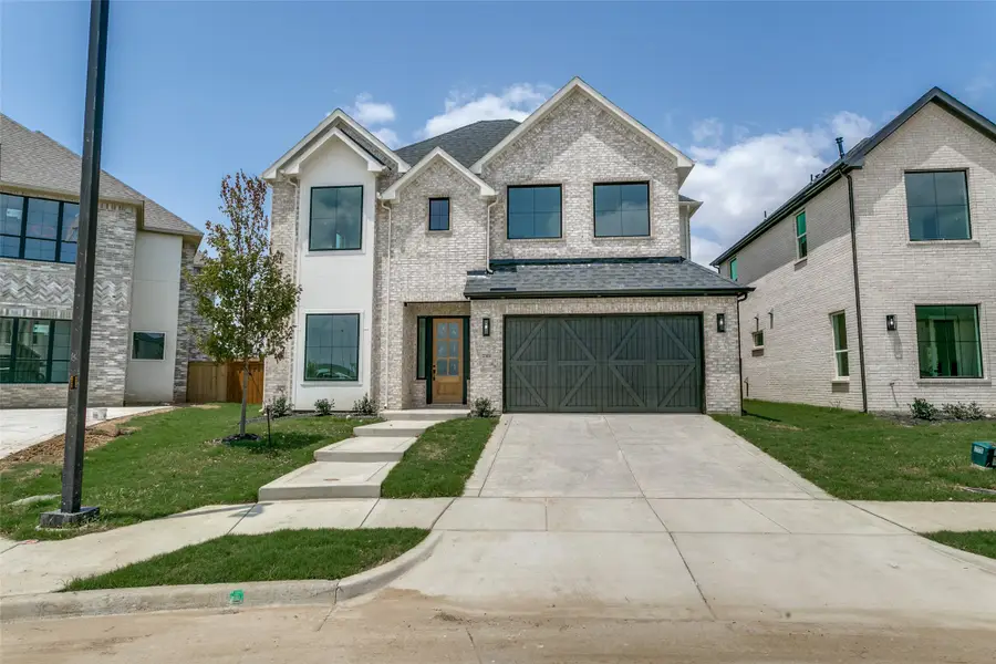 2323 Bussey Drive, Irving, TX 75062 - Image #2