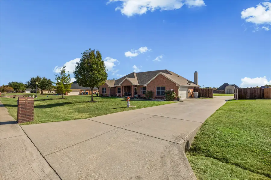 112 Springfield Lane, Red Oak, TX 75165 - Image #3