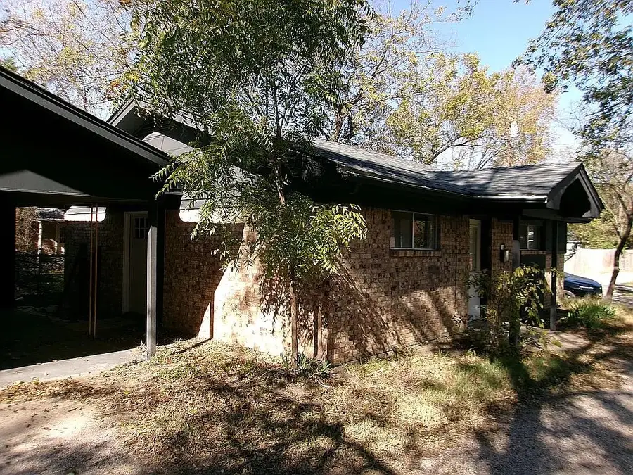 1711 Ash Street, Commerce, TX 75428 - #2