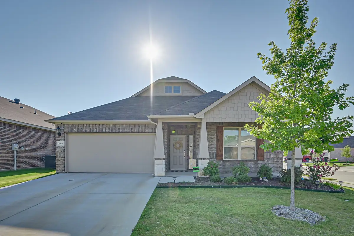 10621 Alpine Meadow Lane, Fort Worth, TX 76140 - Image #1