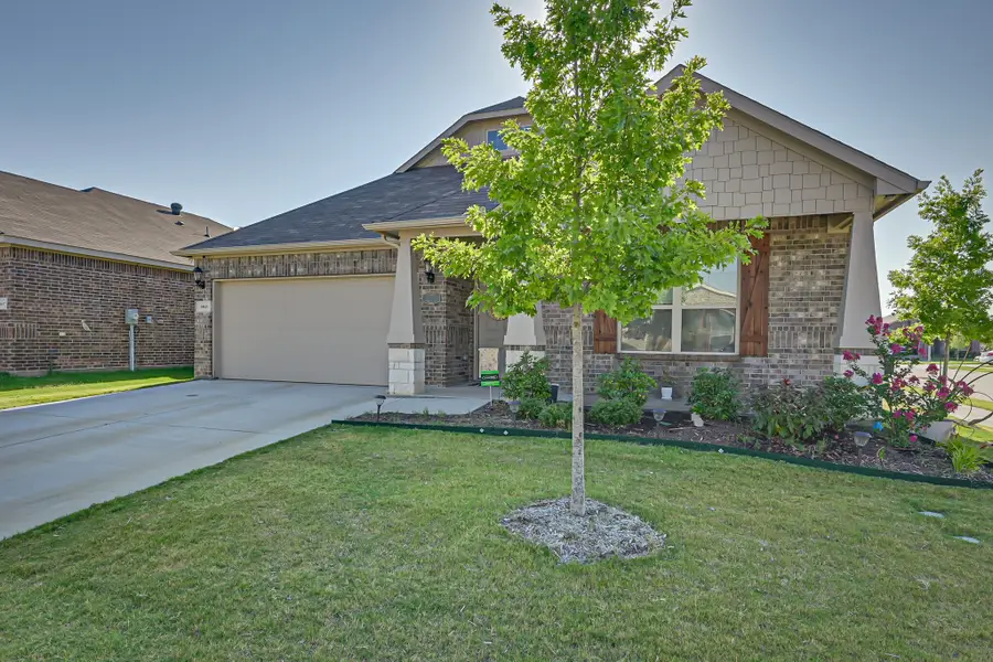 10621 Alpine Meadow Lane, Fort Worth, TX 76140 - Image #2