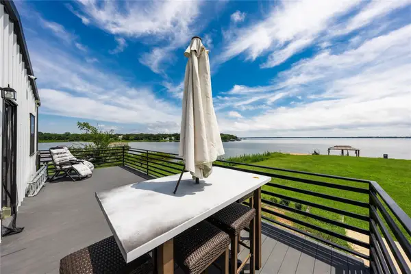 726 Lakeshore Drive, Kemp, TX 75143