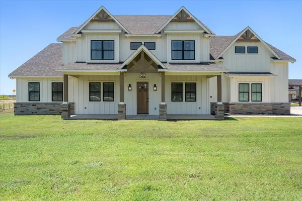 11077 S Us Highway 287 #1, Kerens, TX 75144