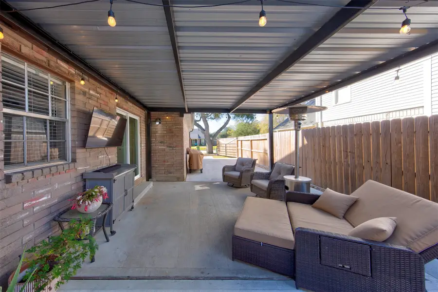 2703 Village Mills Drive, Pearland, TX 77584 - Image #3