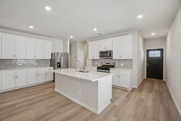 705 Leavenworth Drive, Princeton, TX 75071