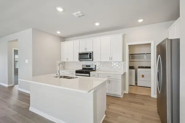 703 Leavenworth Drive, Princeton, TX 75071