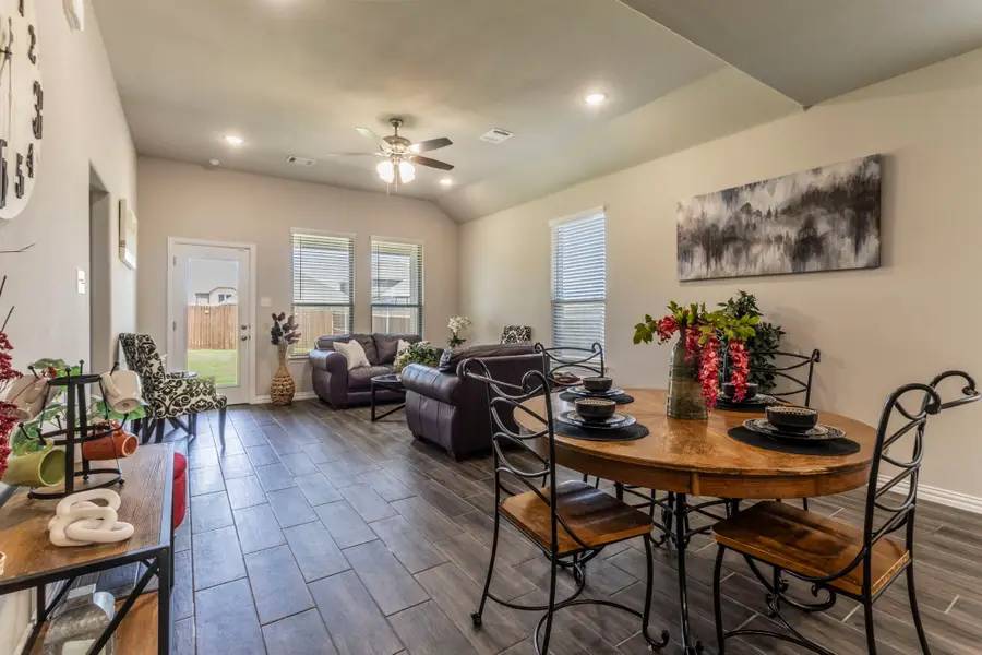 626 Ruthye Lane, Pilot Point, TX 76258 - Image #2