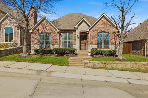 2605 Lady Viviane Lane, Lewisville, TX 75056