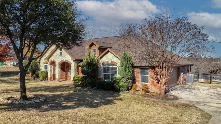 1735 Woodridge Court, Aledo, TX 76008 - Image #2