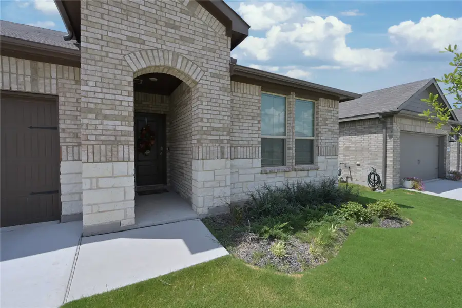 4524 Fringetree Way, Crowley, TX 76036 - Image #2