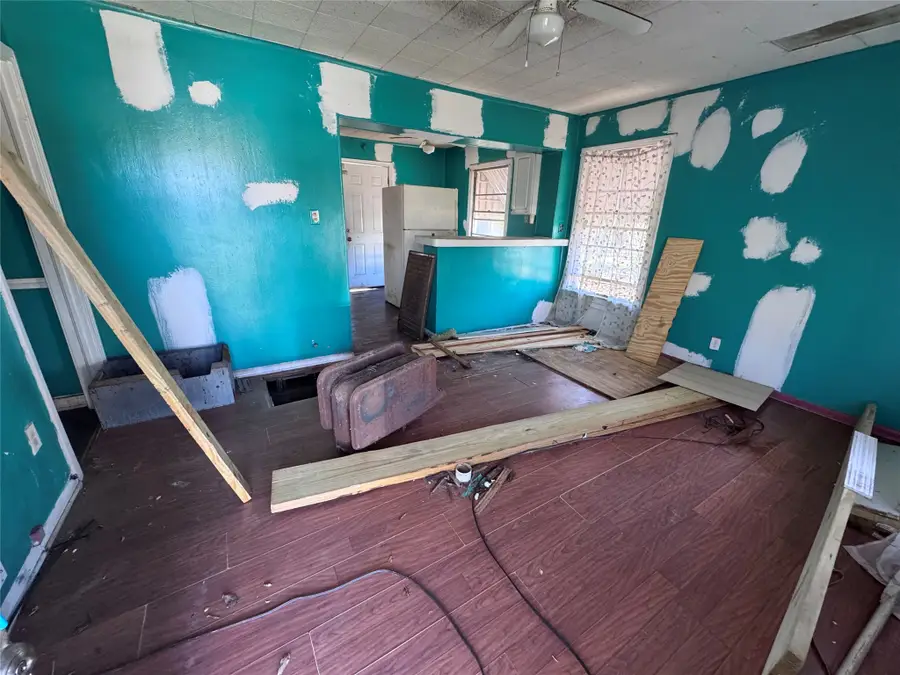 8650 Comer Drive, Dallas, TX 75217 - Image #3