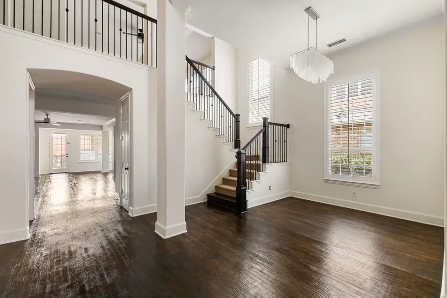 108 Guadalupe Drive, Irving, TX 75039 - Image #3