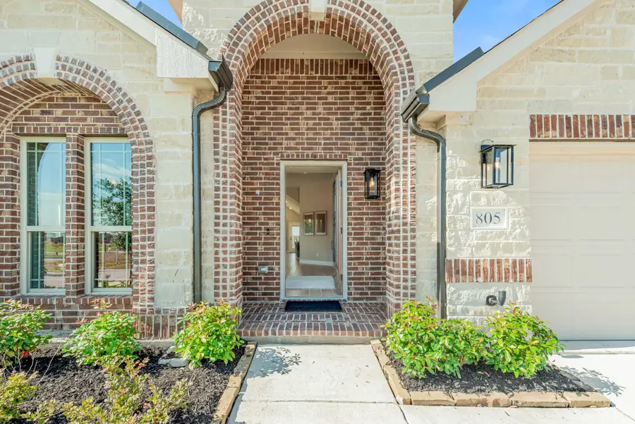 805 Twin Pine Court, Anna, TX 75409 - Image #2