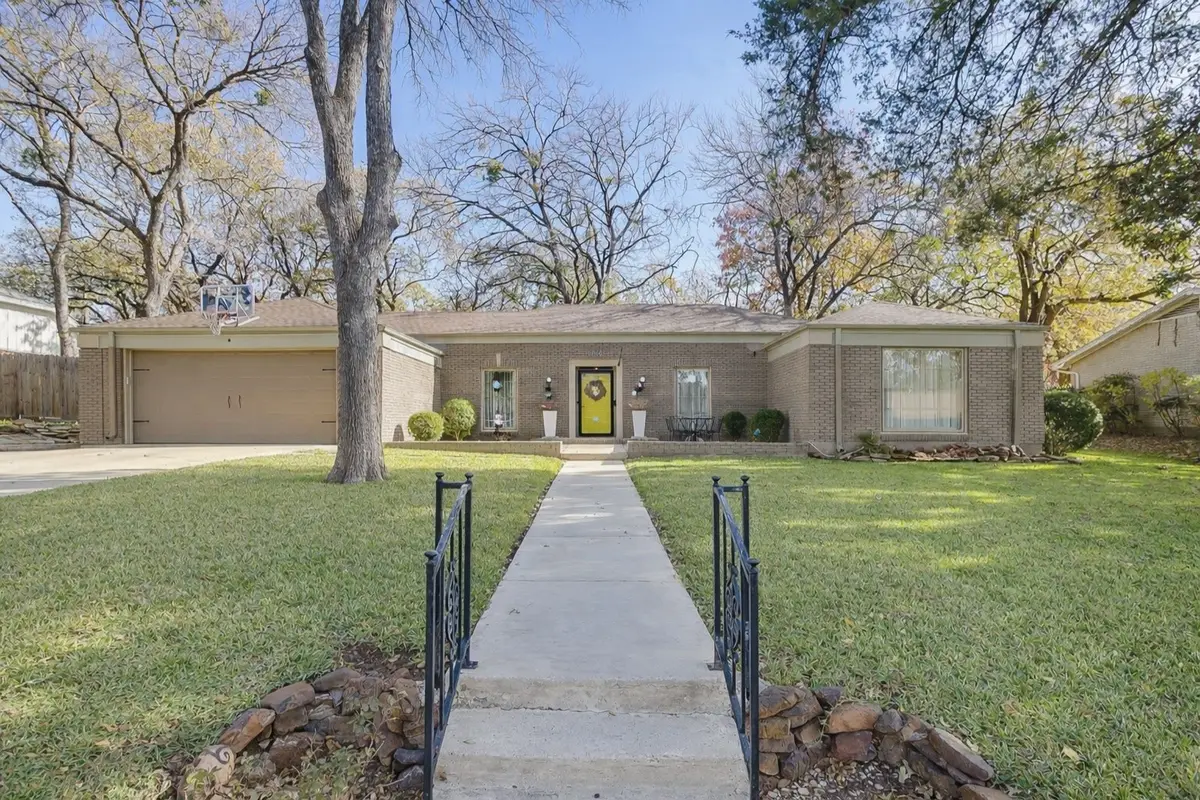 1705 Watson Street, Fort Worth, TX 76103 - Image #1