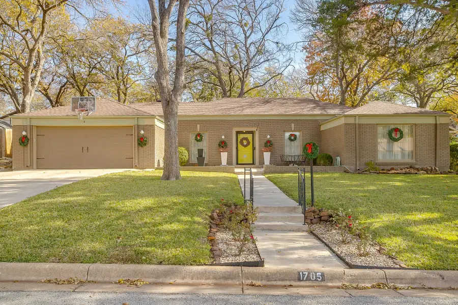 1705 Watson Street, Fort Worth, TX 76103 - Image #2