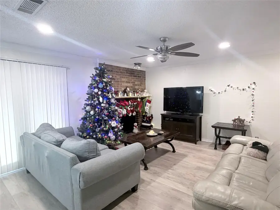 1108 Harwell Drive #1714, Arlington, TX 76011 - Image #2