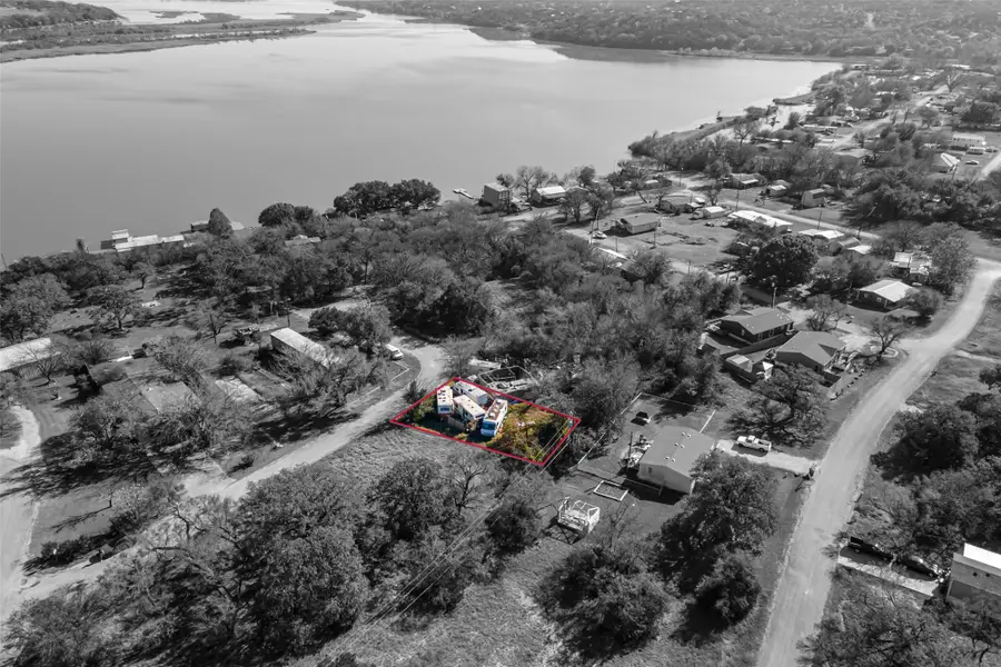 5706 Highland Court, Granbury, TX 76048 - Image #2