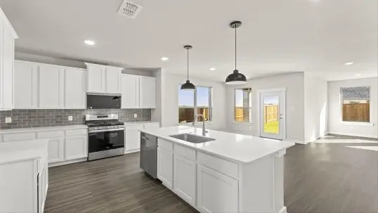 2393 Ram S Horn Drive, Waxahachie, TX 75167 - Image #1