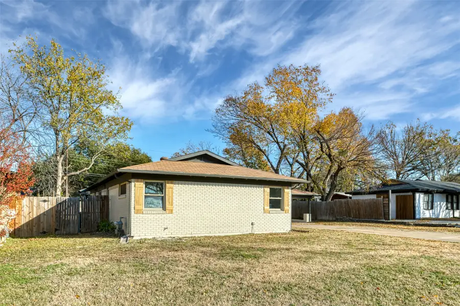 5009 Roxie Street, Haltom City, TX 76117 - Image #3