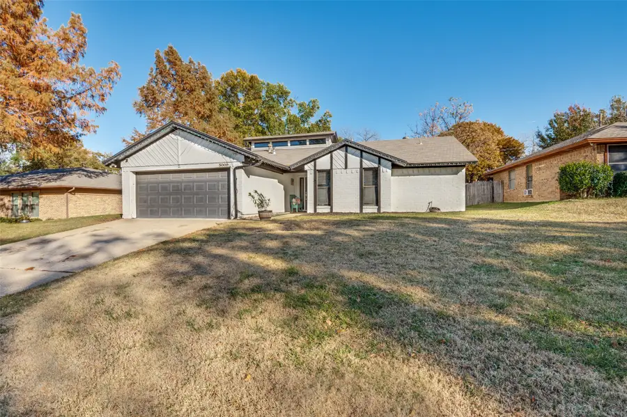 5009 Fairmount Drive, Arlington, TX 76017 - Image #2