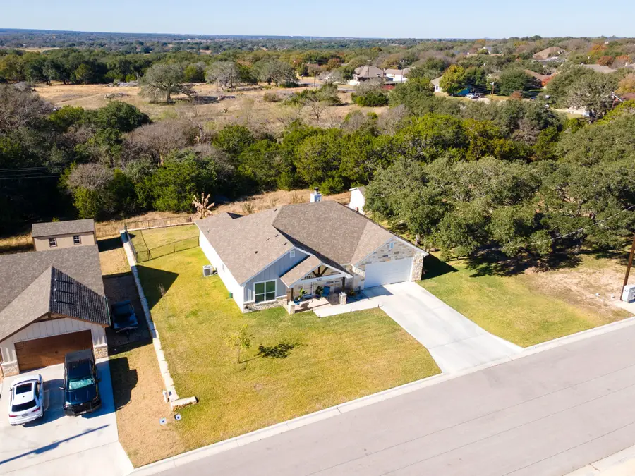 1610 Badger Lane, Lampasas, TX 76550 - #2
