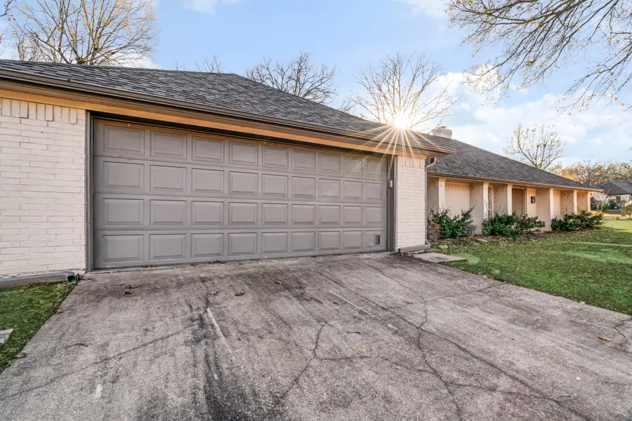 4410 Wood Creek Drive, Reno, TX 75462 - Image #3