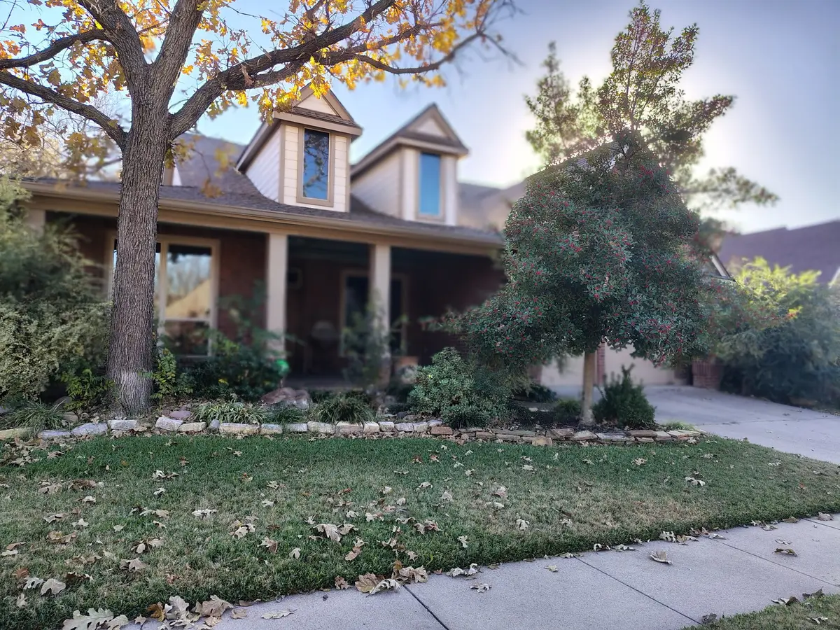 2002 Brianna Lane, Arlington, TX 76001 - Image #1