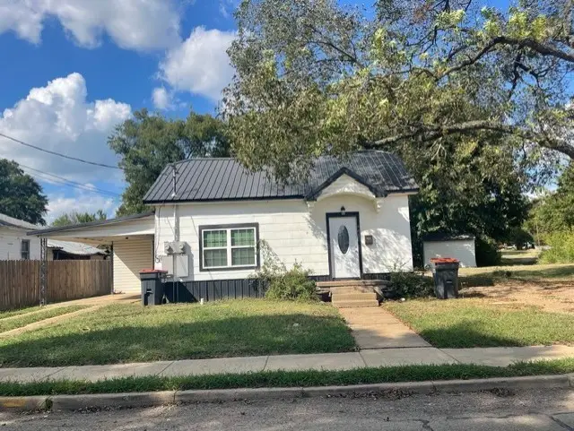 545 E Houston Street, Paris, TX 75460 - Image #3