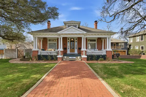 2264 Lipscomb Street, Fort Worth, TX 76110