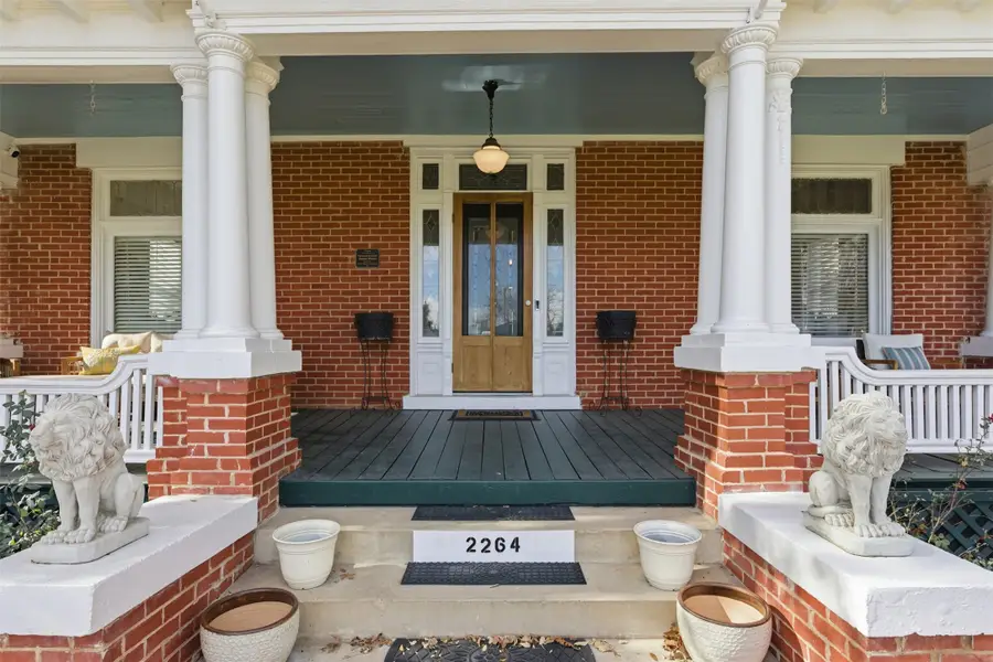 2264 Lipscomb Street, Fort Worth, TX 76110 - Image #2