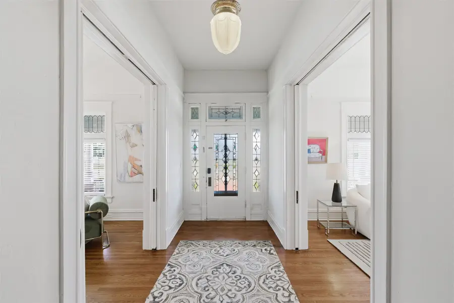 2264 Lipscomb Street, Fort Worth, TX 76110 - Image #3