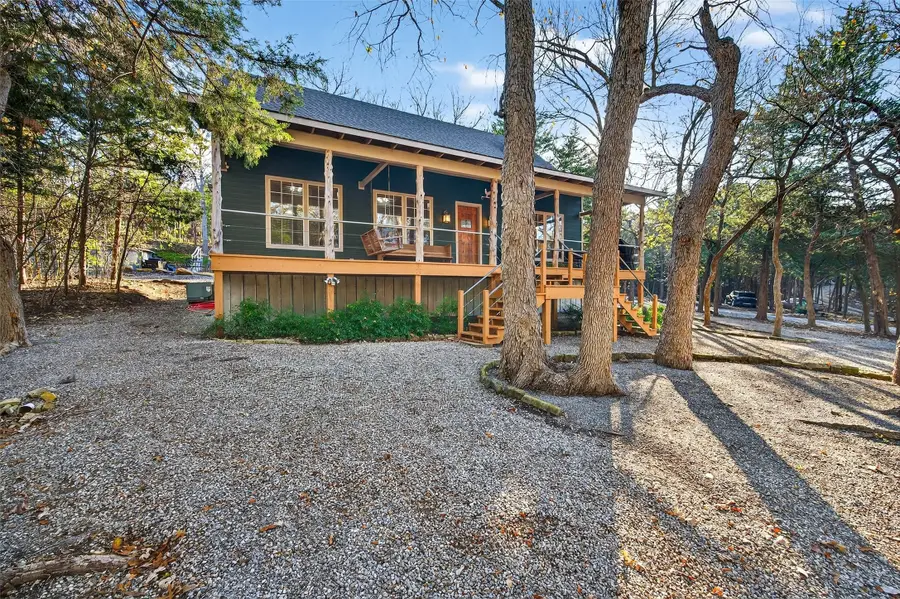 100 Bluebonnet Circle, Denison, TX 75020 - Image #2