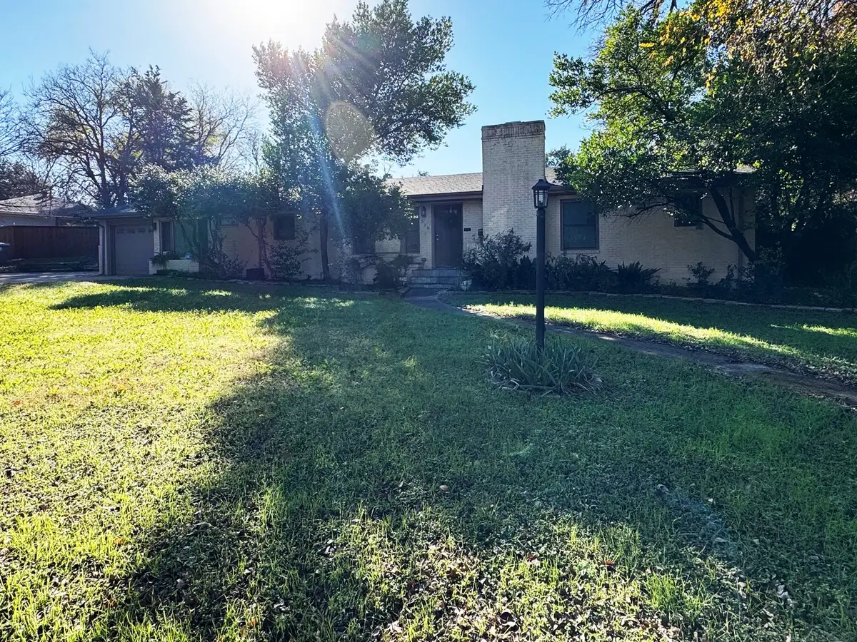 510 Bizerte Avenue, Dallas, TX 75224 - #1