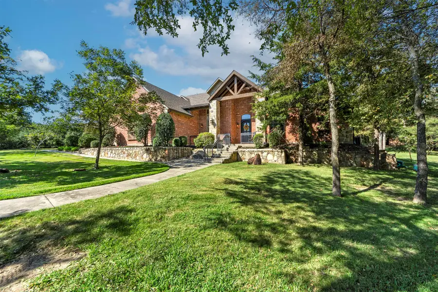 1900 Oak View Court, Cross Roads, TX 76227 - Image #3