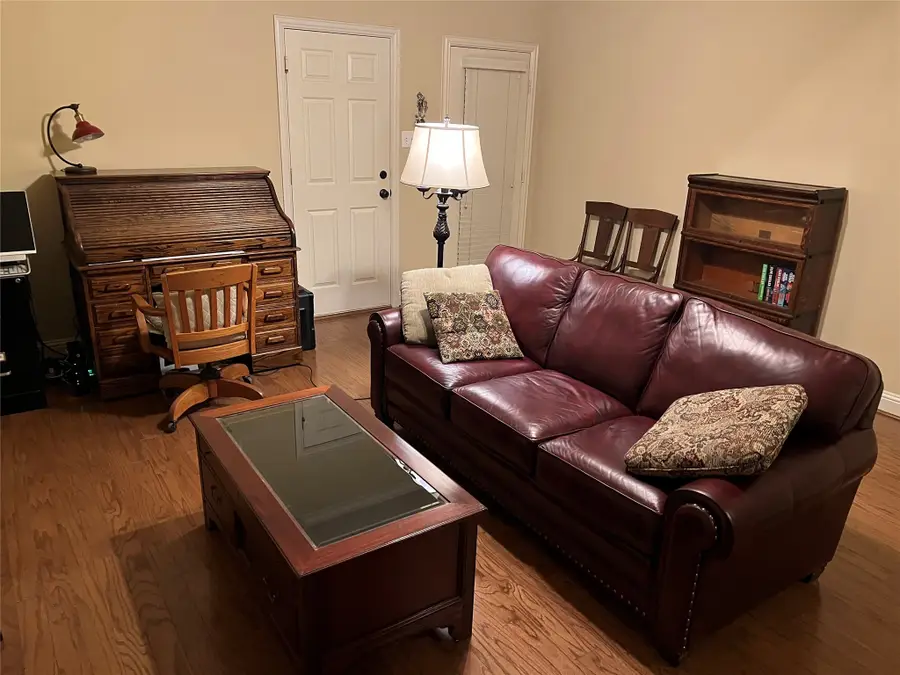 1904 Desoto Drive, McKinney, TX 75072 - Image #3