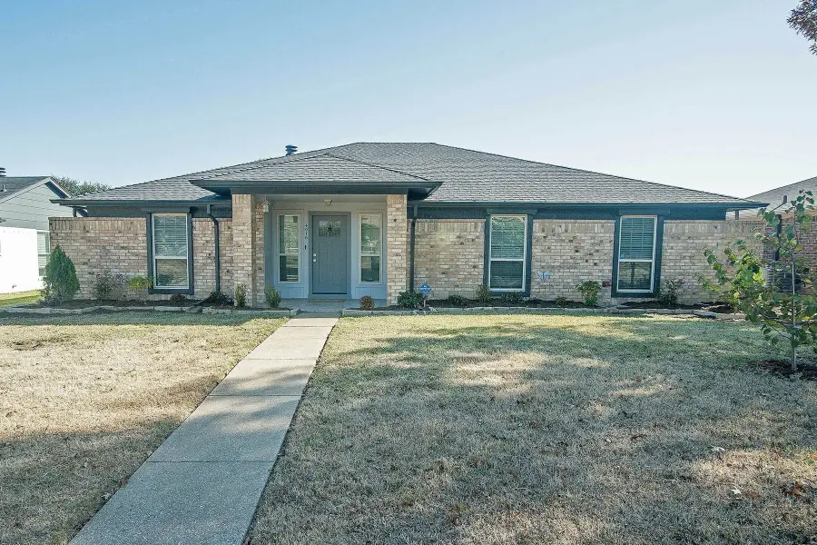 4016 Lonesome Trail, Plano, TX 75023 - Image #2