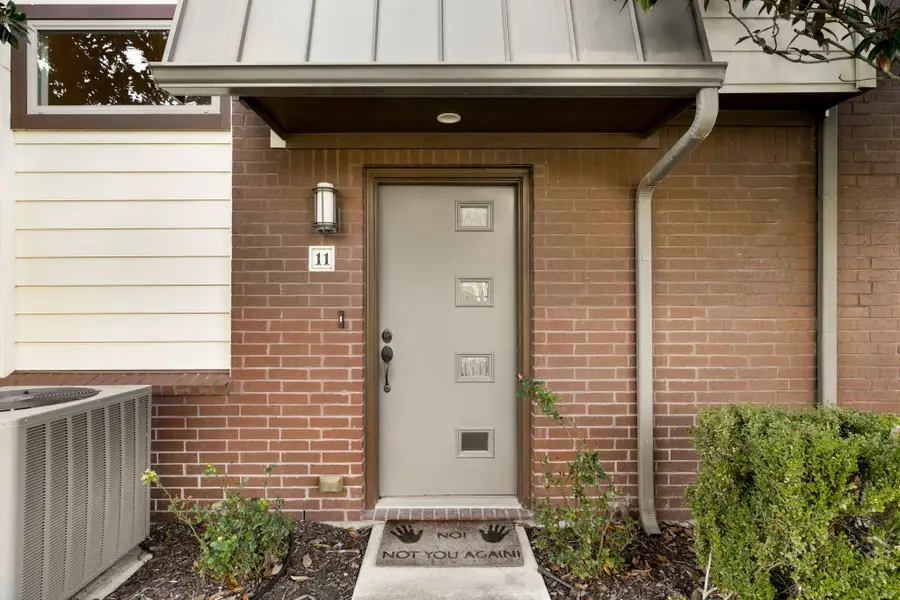 5875 Ross Avenue #11, Dallas, TX 75206 - Image #3