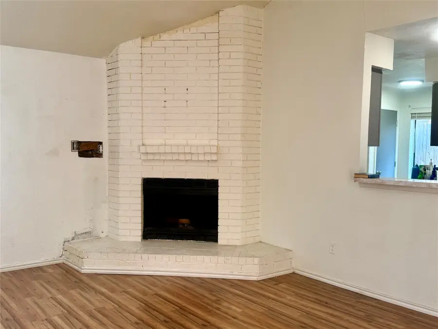 2409 Springridge Drive, Arlington, TX 76014 - Image #3