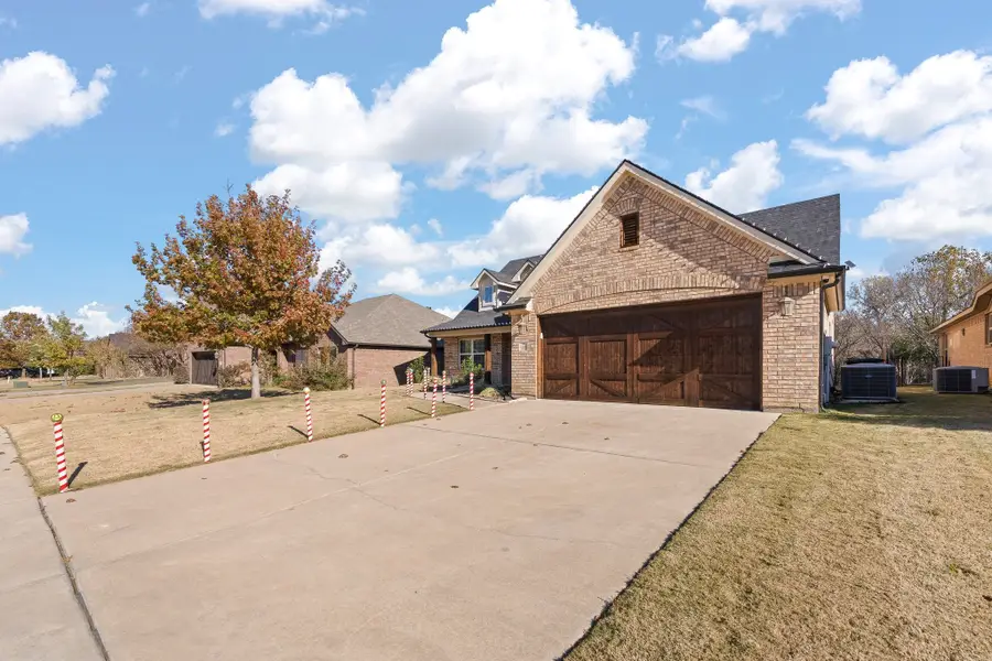 3137 Shoreline Drive, Burleson, TX 76028 - #2