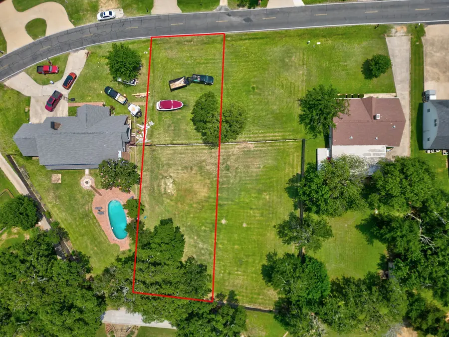 418 Kiowa Drive W, Lake Kiowa, TX 76240 - Image #3