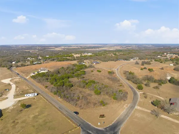 150 Theresa Lane, Eddy, TX 76524
