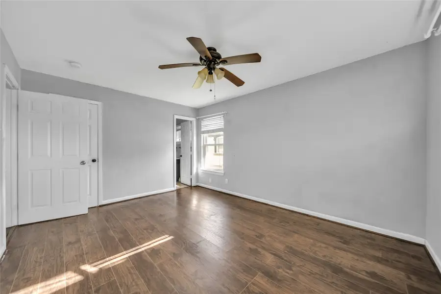 2939 Bay Oaks Drive, Dallas, TX 75229 - Image #2