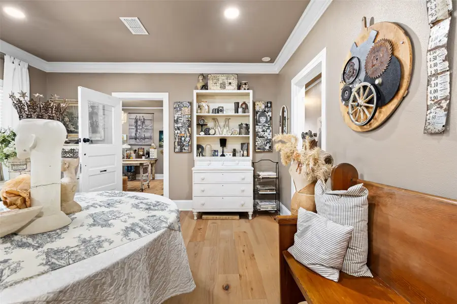 918 N Montgomery Street, Gilmer, TX 75644 - Image #3