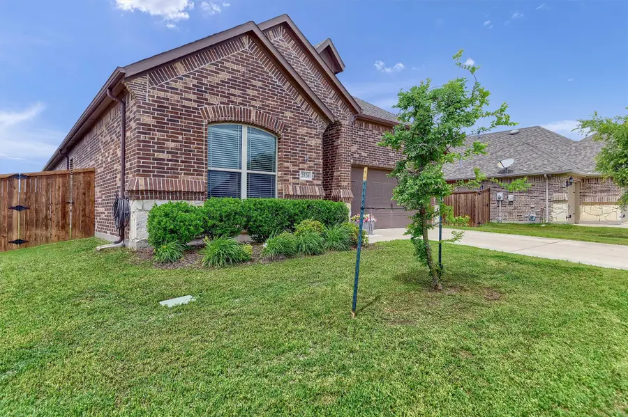 2526 Thayne Drive, Anna, TX 75409 - Image #2