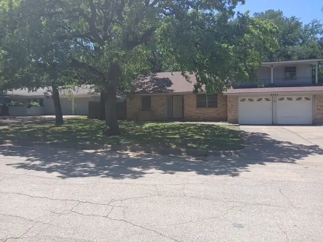 6424 Melinda Drive, Forest Hill, TX 76119 - Image #1