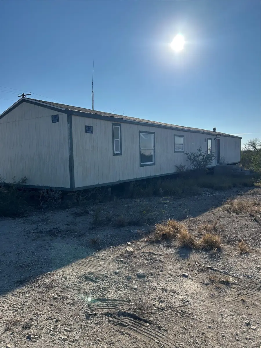 111 Brite Rd, Del Rio, TX 78840 - Image #2