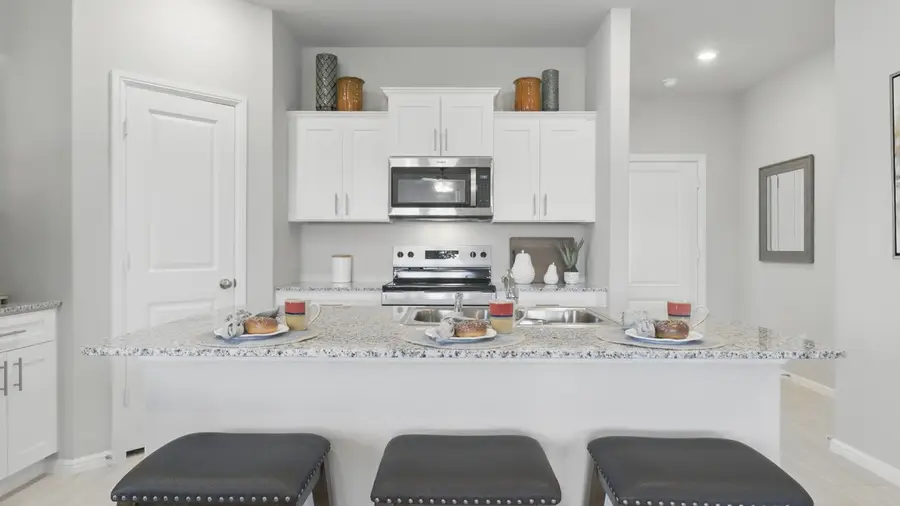 16420 Hudson Prairie Way, Justin, TX 76247 - Image #2